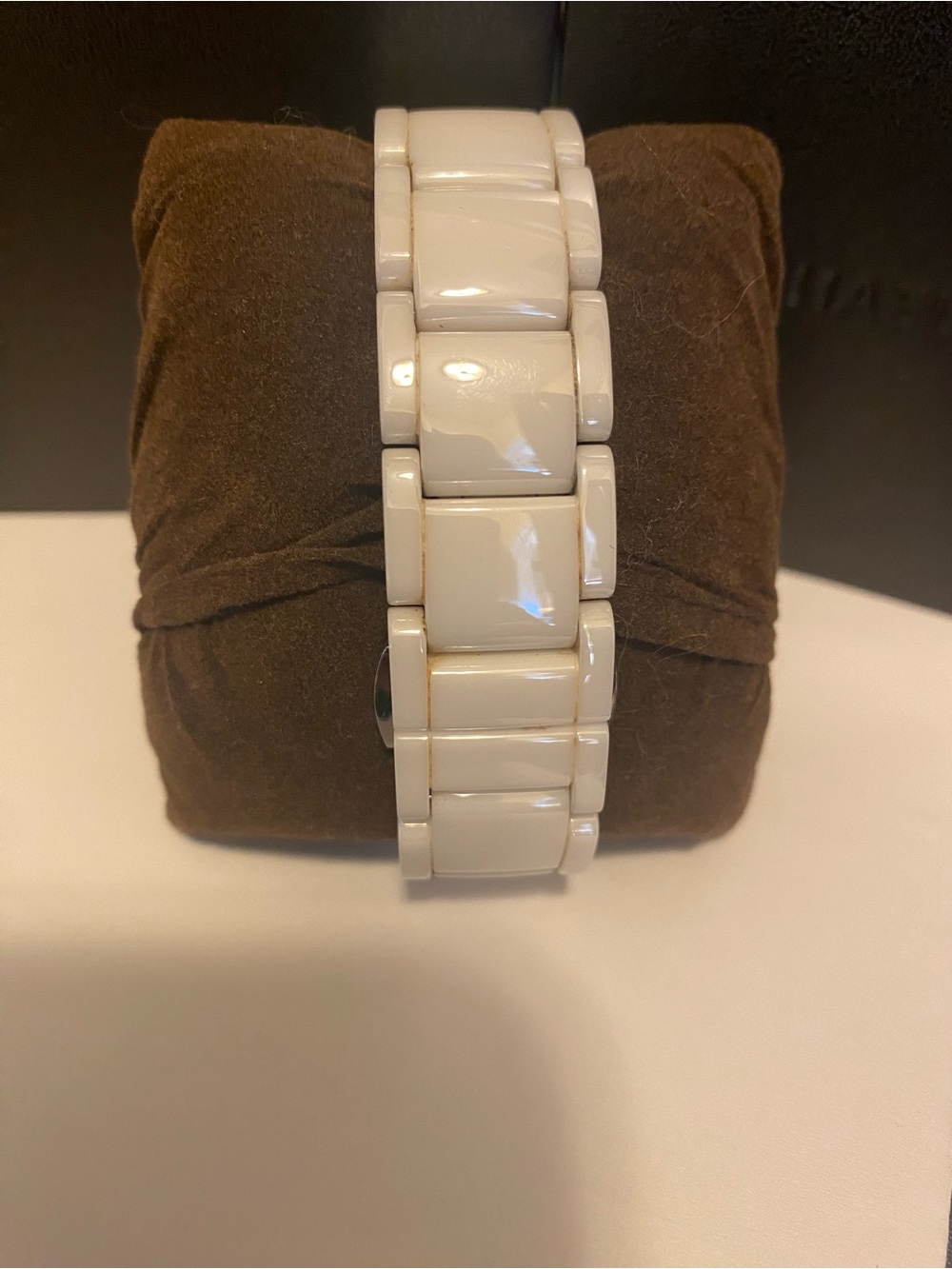 Michael Kors White Ceramic Crystal-Embellished Round Watch - Picture 2 of 6
